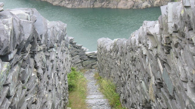 A section of the Zig-Zag path above Llyn Peris